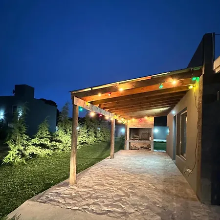 Cabana En Villa Del Deportista Villa Shalom Necochea Exterior photo